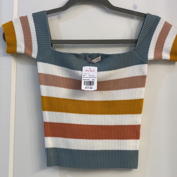 Crop top - Picture 3 of 3